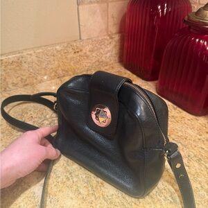 Kate Spade Black Leather Crossbody Bag  Excellent condition